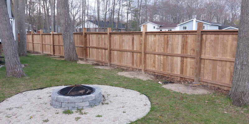 Fencing in Wasaga Beach, Ontario